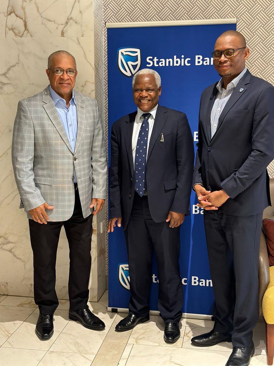 Professor Joseph Mutale, IRP Project Lead for CIGZambia, joined Stanbic’s 2024 Board Strategy Session, sharing insights on Zambia's energy sector and future opportunities. Pictured: Dr. Abraham Mwenda, Prof. Mutale, and Stanbic Bank CEO Mr. Mwindwa Siakalima.
