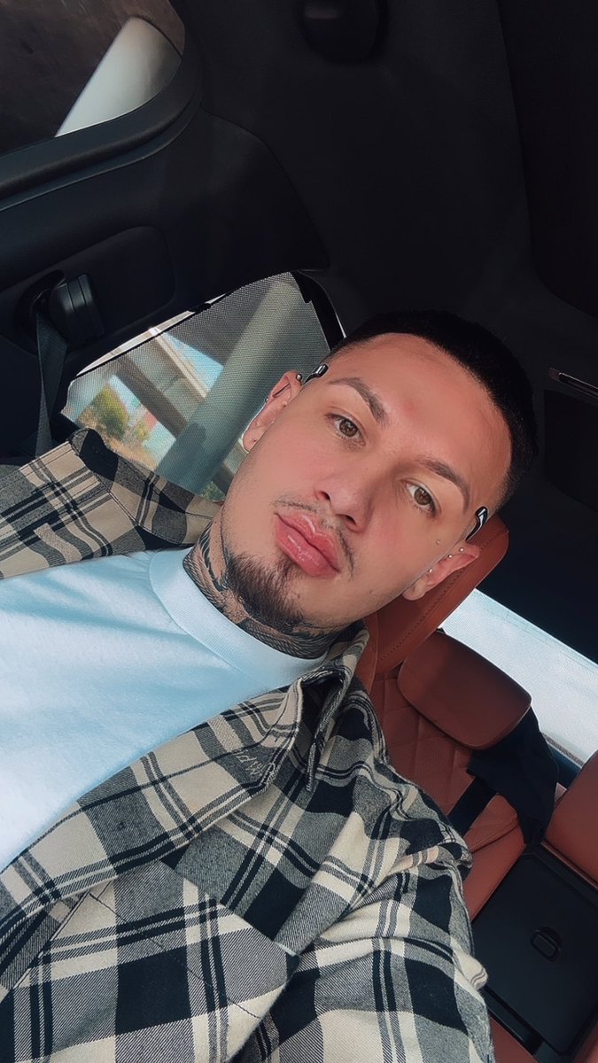 jamez (@loudassjamez) on Twitter photo 