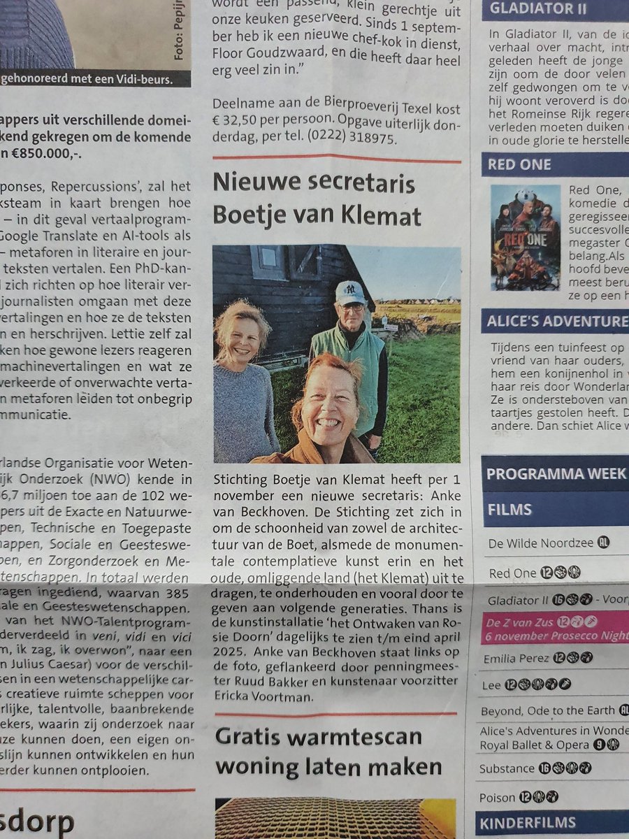 erickavoortman's tweet photo. NIEUWS! (IN EEN WERELD VOL CHAOS STAAT OP HET OUDE LAND VAN DEN HOORN, TEXEL, EEN BIJZONDERE BOET. ZIJ HERBERGT TEDERE TIJD. DOMPEL JE ONDER IN EEN MODERN SPROOKJE OVER HET AANWAKKEREN VAN JE EIGEN VUUR)

#KUNSTINSTALLATIE
'HET ONTWAKEN VAN ROSIE DOORN
#kunst #hendrikje.art https://t.co/GMLgkpw3Ds