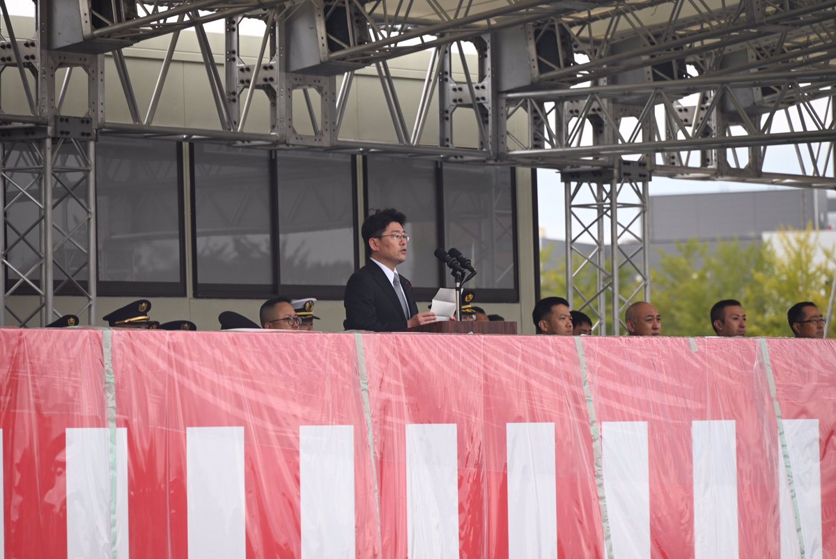 11月6日、鬼木防衛副大臣は、陸上自衛隊朝霞訓練場において、11月9日