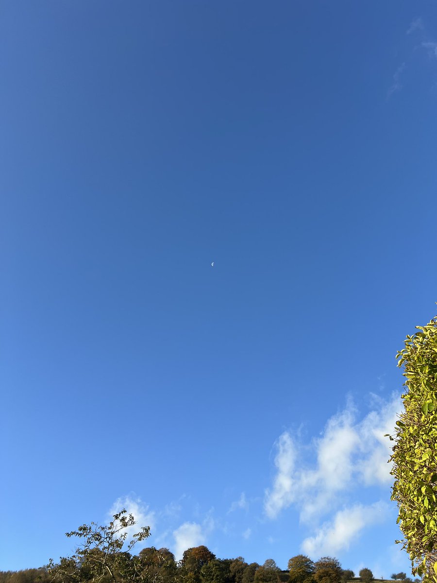 NorthernFellWanderer - back oop north!! 😀 tweet media