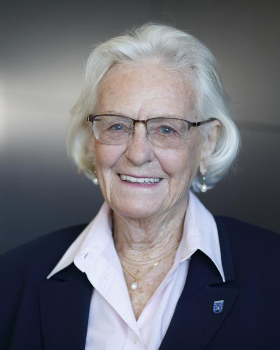 Ein herausragendes Leben ist zu Ende. Gisela Sick ist im Alter von 101 Jahren verstorben. SICK-Mitarbeitende auf der ganzen Welt trauern und nehmen in Dankbarkeit Abschied. okt.to/QZJfdc