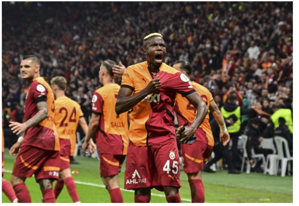 decentony_'s tweet photo. Make I check something.

Who is the best striker in Africa right now?

V9 go Gala for a reason, as nationally and everywhere you go in the world you must see gala.
@victorosimhen9 senior make I see gala chop na🙌 🙏 
@GalatasaraySK
V45 the best 👌 🔥 
#football #CAF #soccer https://t.co/Kv5WBEsx68