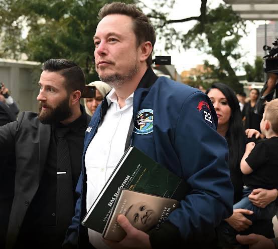 <a href="/RTErdogan/">Recep Tayyip Erdoğan</a> Reis artık ABD Başkanını belirlemeye başladı.