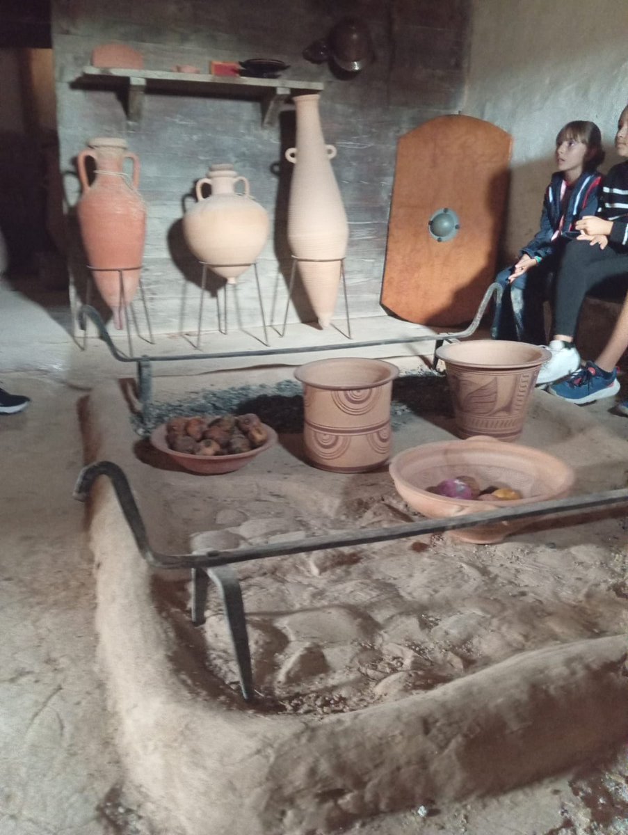 Lycée français international de Reus tweet media