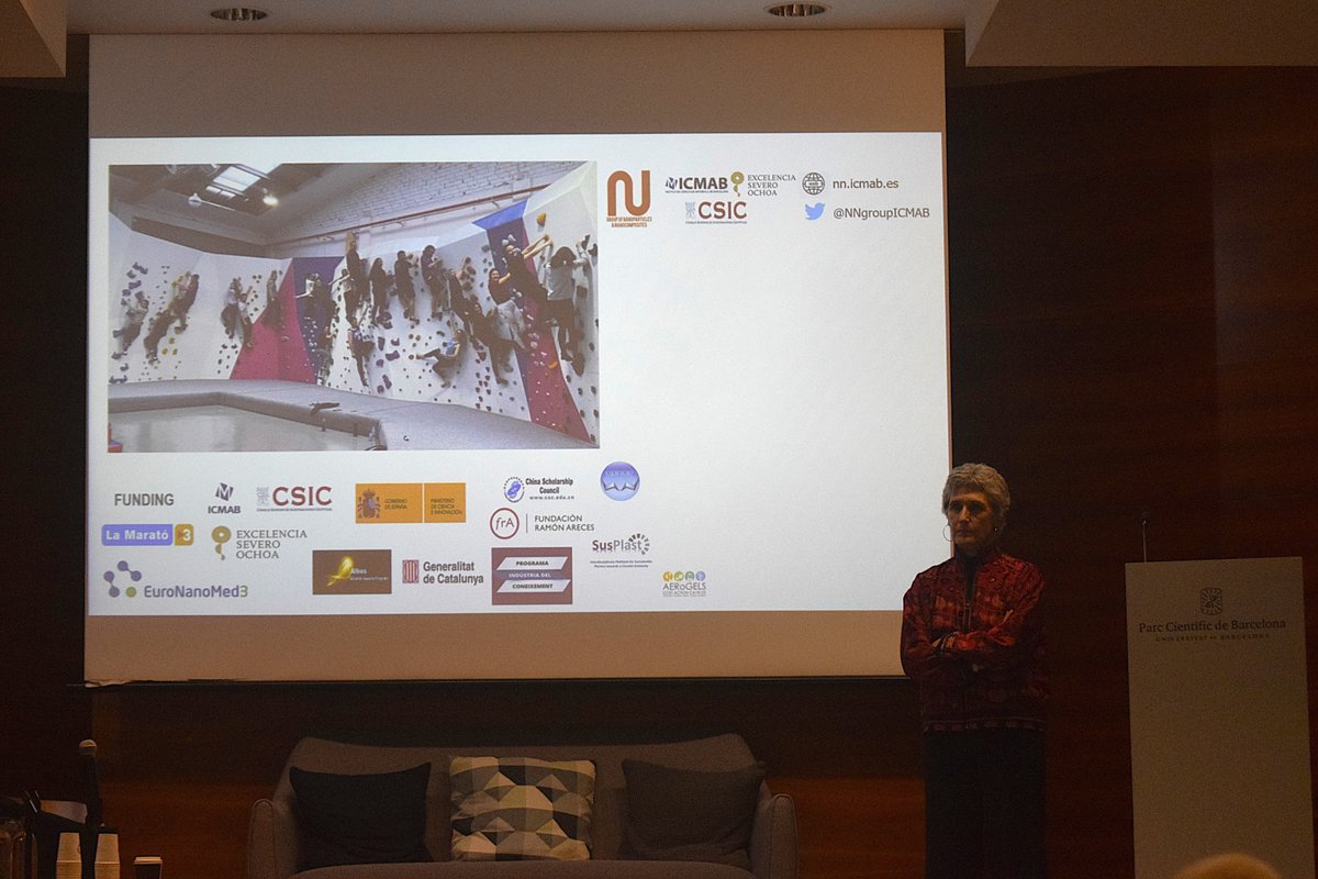 📸 <a href="/AnnaRoig8/">Anna Roig</a> was yesterday a Keynote Speaker during the 2024 <a href="/NanoBioMedConf/">NanoBioMedConf</a>.

Her talk was "Beyond Intravenous Administration of Therapeutic Nanocarriers."

#Nanomed <a href="/icmabCSIC/">icmabCSIC</a>