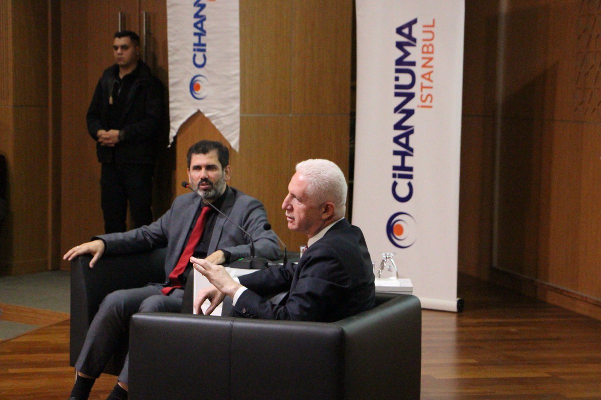 CİHANNÜMA (@cihannumader) on Twitter photo Cihannüma İstanbul Buluşmaları kapsamında, İstanbul Valimiz Davut Gül misafirimizdi.
Program sonrası kendisine <a href="/yetimvakfi/">Yetim Vakfı</a> tarafından 1 yıllık yetim sponsorluğu takdim edildi.
Katılımları ile bizleri onurlandıran sayın valimize, değerli misafirlerimize ve teşkilat mensuplarımıza Cihannüma İstanbul Buluşmaları kapsamında, İstanbul Valimiz Davut Gül misafirimizdi.
Program sonrası kendisine <a href="/yetimvakfi/">Yetim Vakfı</a> tarafından 1 yıllık yetim sponsorluğu takdim edildi.
Katılımları ile bizleri onurlandıran sayın valimize, değerli misafirlerimize ve teşkilat mensuplarımıza