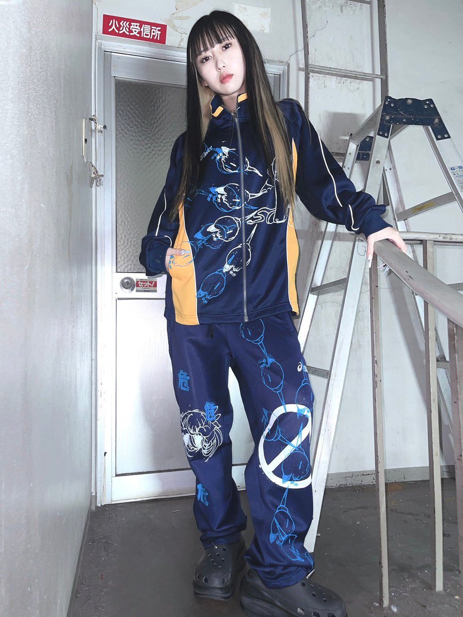 かむばかり 雀蜂 セーラージャージ かむばかり 雀蜂 セーラージャージ