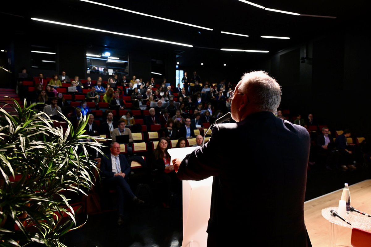 Université de Lille tweet media
