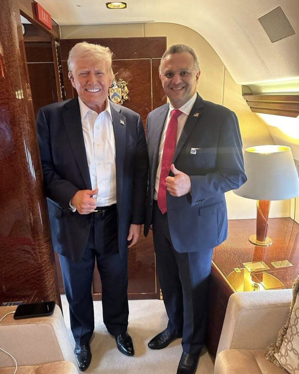 FatherStranger's tweet photo. 🇱🇧🇺🇸 Great team. #Trump2024Vance #massadboulos #USAElections2024 #ElonMusk https://t.co/4avmVWkDAl