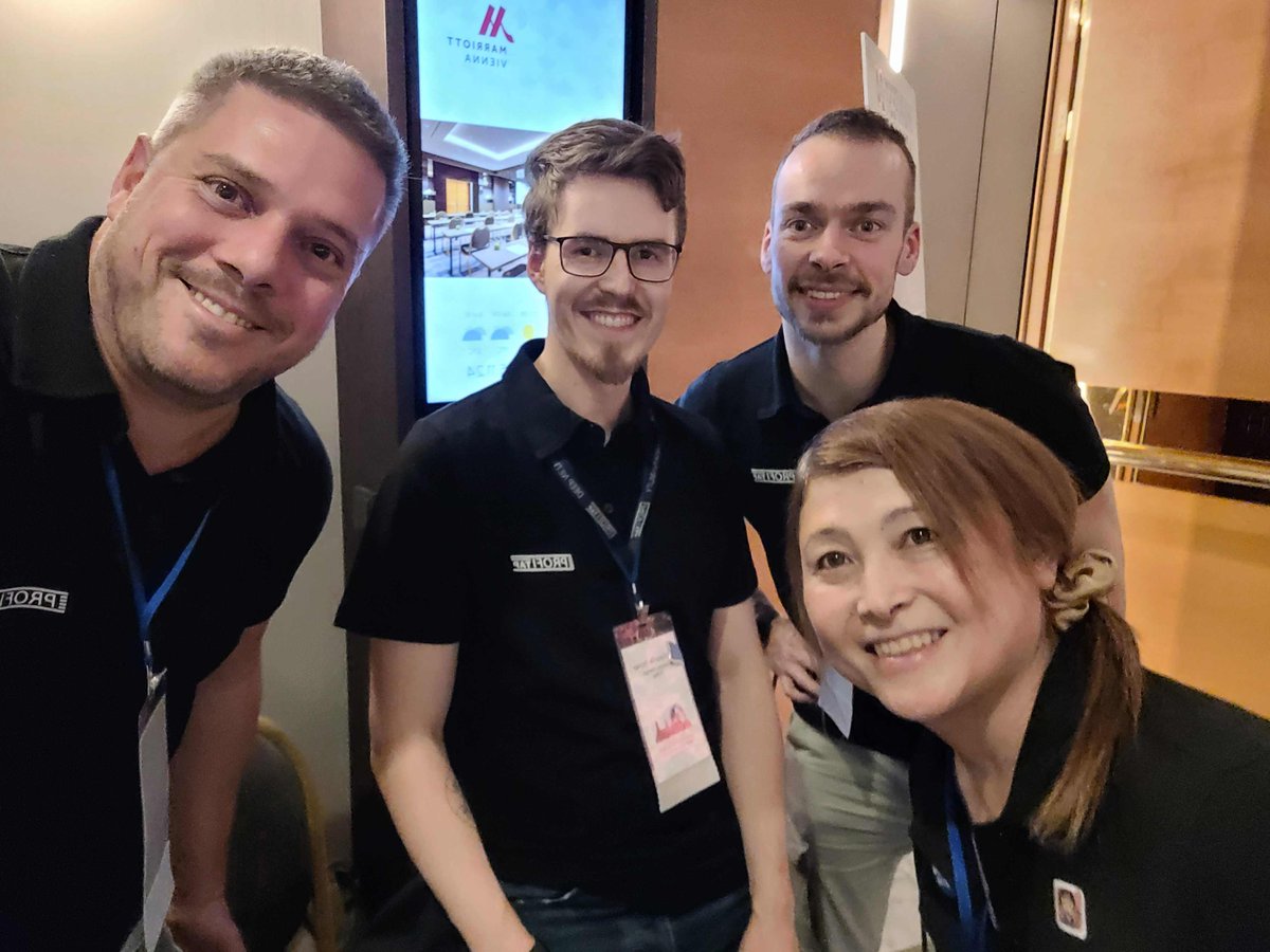 We’re thrilled to see everyone present at Sharkfest and look forward to an event full of inspiring sessions, networking opportunities, and innovative discussions. Let’s make the most of this fantastic conference.