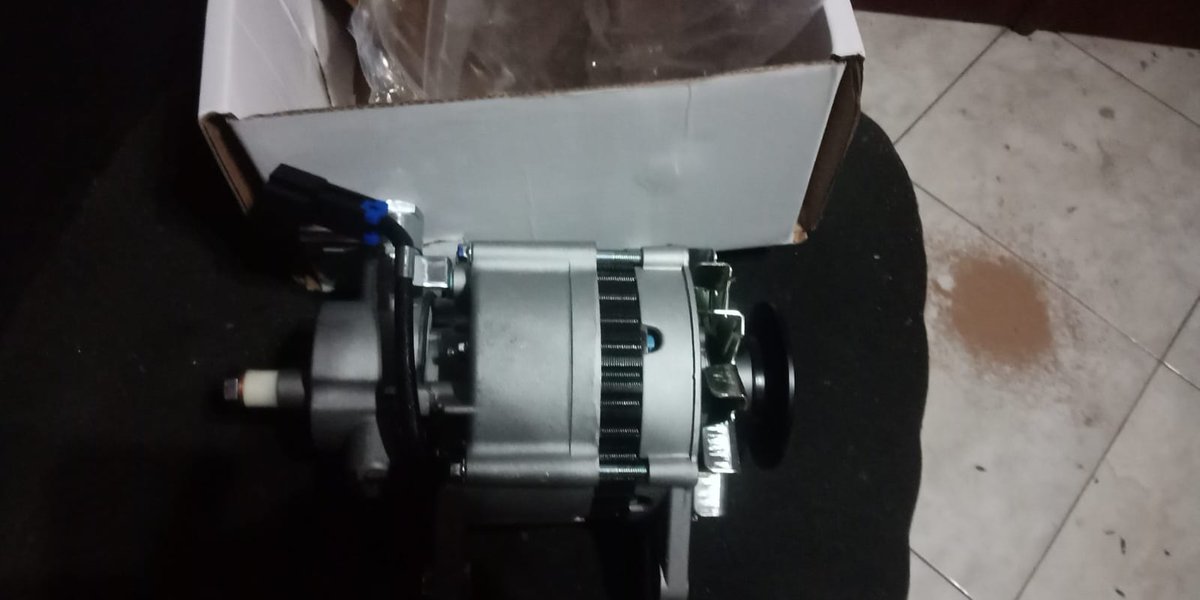 caricakapaya's tweet image. Dijual Dinamo Panther 2.5 cc, DINAMO DIJAMIN MASIH BARU HARGA 1.000.000 . boleh minta video jika mau liat. Jika mau beli lewat shopee jg bisa. #zonauang #sparepartmobil #dinamomobil #dinamopanther