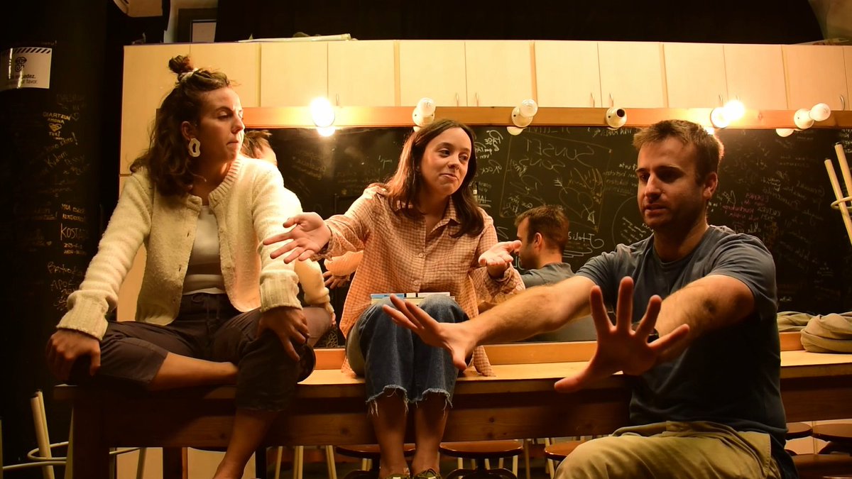 Booktuberboom_+ saioaren hirugarren eta azken atala! Ikusi eta entzun YouTuben: youtu.be/hbUjkXBs9nM

Eskerrik asko, @polainapodkasta !

3. atala: irakurzaletasuna berreskuratzeko gomendioak!

Ez galdu! ⚡🎥🔴