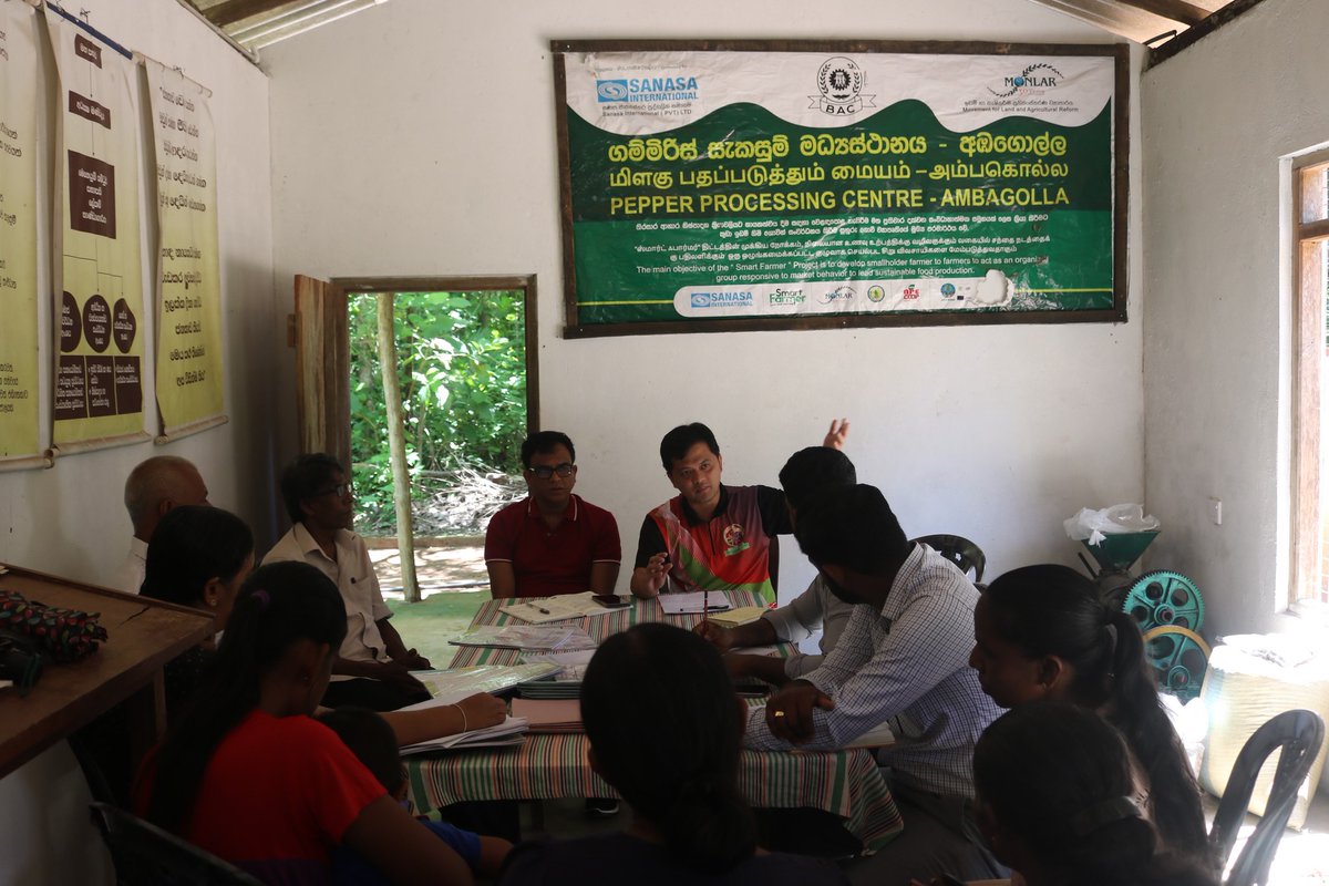 With the support of <a href="/AsiaPacFarmers/">APFP-FO4A & ARISE Programs</a> program (funded by <a href="/IFAD/">International Fund for Agricultural Development</a> &amp; <a href="/EU_Commission/">European Commission</a>), over 100 members of the Bibile Agrarian Cooperative Society in #SriLanka's Monaragala District, have been able to enhance their income through value-added pepper processing. 🌱

#InvestInRuralPeople