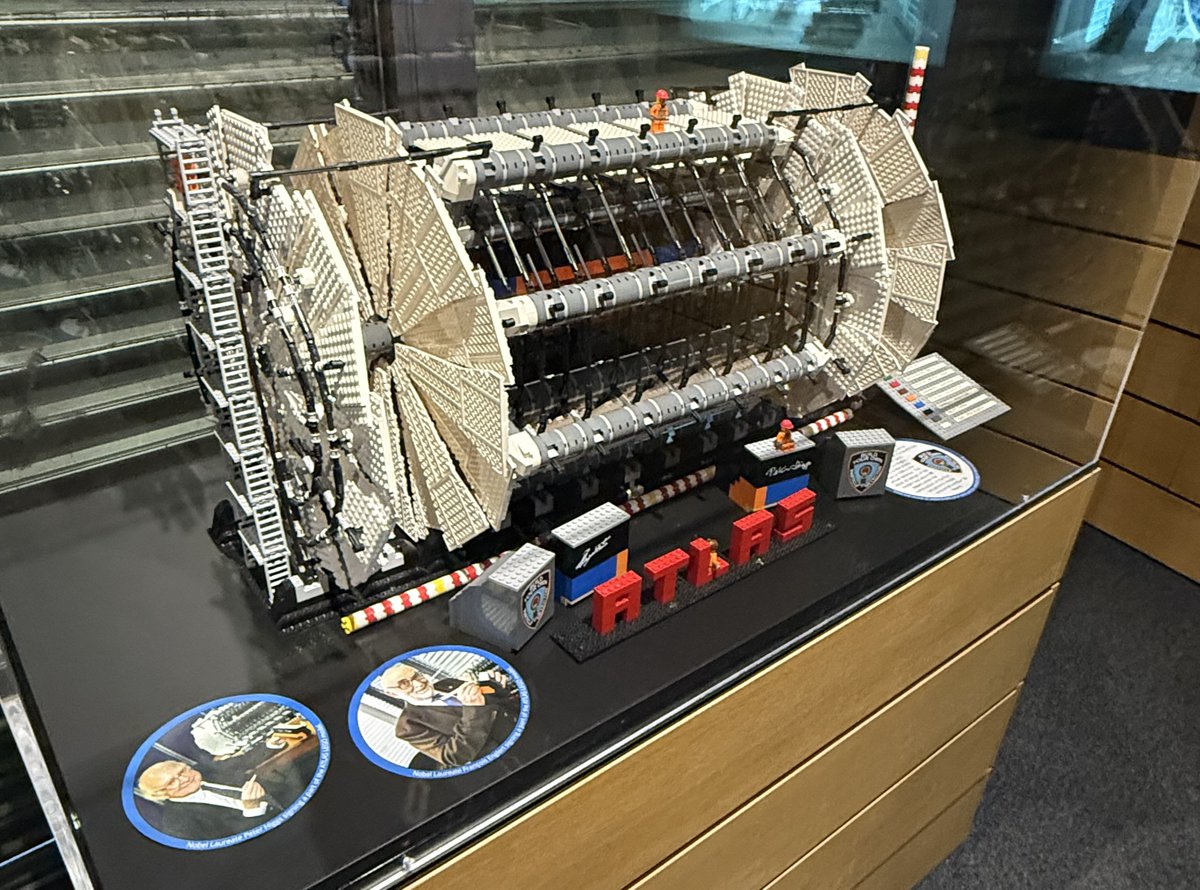 🚀 Startup Disrupt at #CERNVentureConnect! Inspiring keynote from Olav Carlsen on financing disruptive innovations, amazing <a href="/CERN/">CERN</a> tech &amp; deep-tech startup presentations, and an exclusive ATLAS tour. Thanks to Han Dols, Linn Kretzschmar, Hanae Taxis &amp; team for the invite! 🌌