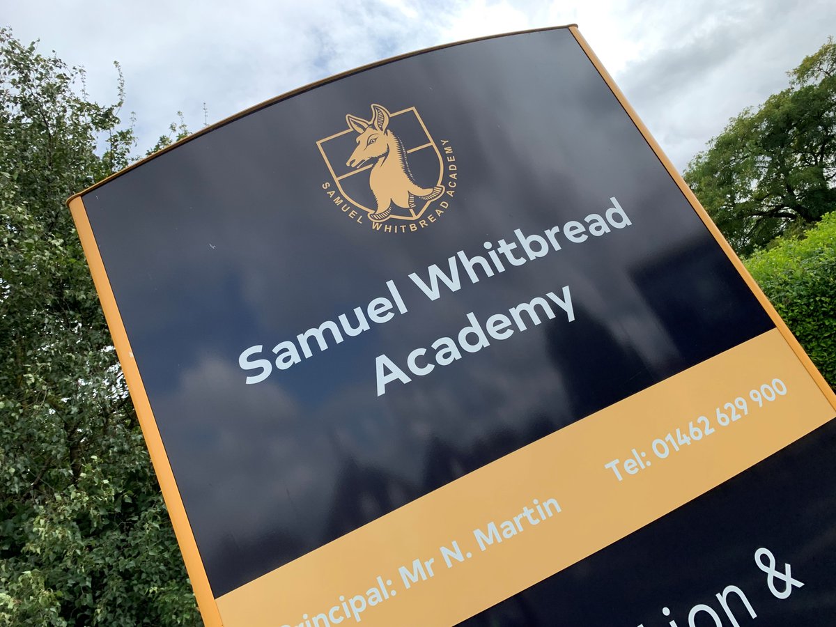 BedsSchTrust's tweet photo. Our upper school @SamWhitAcademy  is looking to recruit an Examinations Administrative Assistant.

This is a fixed term contract initially until 31 August 2025.

The deadline for applications is midnight on Sunday 17 November.

Apply via @mynewterm:
https://t.co/xuWsNyW5uJ https://t.co/9502sP9sMc