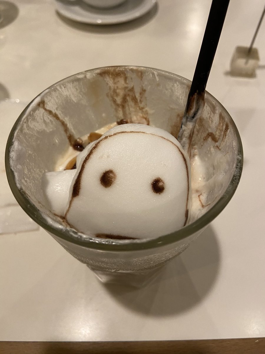 meguron7776's tweet image. 先日、子供の所用にて東京へ車で出かけてきた際、かねてより行きたかった原宿のお店　＃Reissue（リシュー）さんへ
3Dラテアートでパートン！
パートン可愛すぎやろー😍
徐々に沈んでいくパートンww

＃JUNKHEAD
＃JUNKWORLD
＃JUNKWORLDはJUNKHEADの1000年前