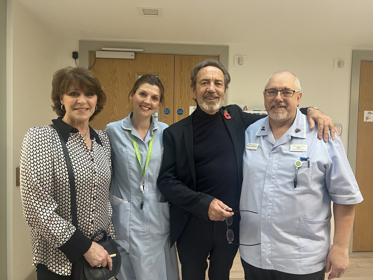 We were delighted to welcome #RosemarieFord &amp; #RobertLindsay to Thames Hospice.
We are also thrilled to announce that Rosie will be hosting our Christmas Service at Eton College this year on Thursday 12 December. Visit thameshospice.org.uk/eton to book your tickets today!
