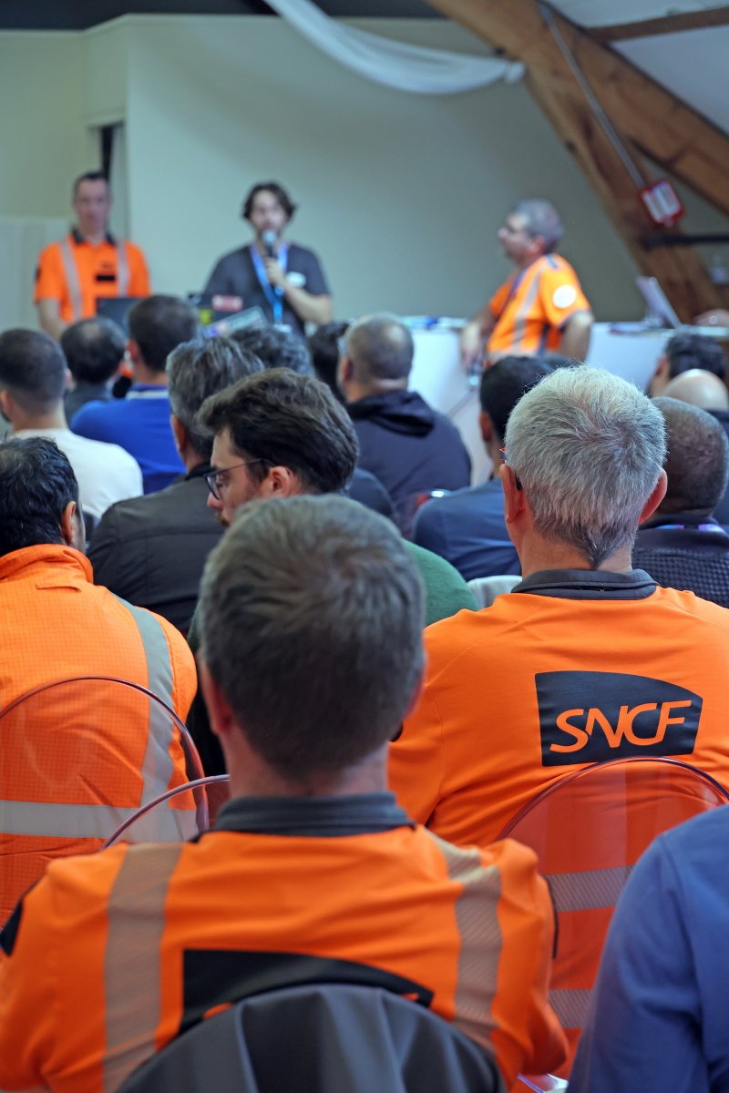 SNCF Réseau tweet media