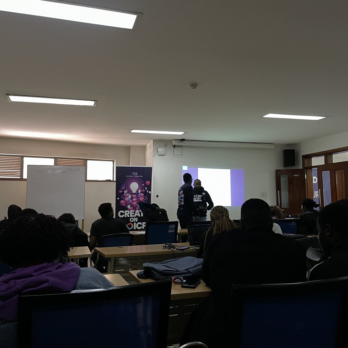 Aishaomarfarah's tweet photo. At an Hackthon organised by the @icphub_KE  .The event seems promising.I hope to gain alot from it and emerge the best 🤭 good
Luck to me 
@icphub_KE  #icp #BlockchainLife2024 #hackthone https://t.co/IZOzh6pxMw