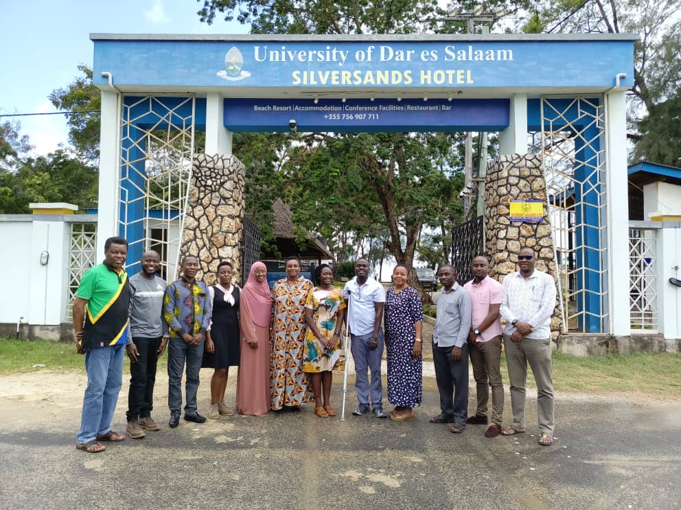 UDSMRCFD's tweet photo. On our last day of the writing workshop @UdsmOfficial Silversand hotel. The day ended with presentation of the draft papers. @IDRC_ESARO @IDRC_CRDI @KwekaOpportuna https://t.co/NzhpTR1MQM