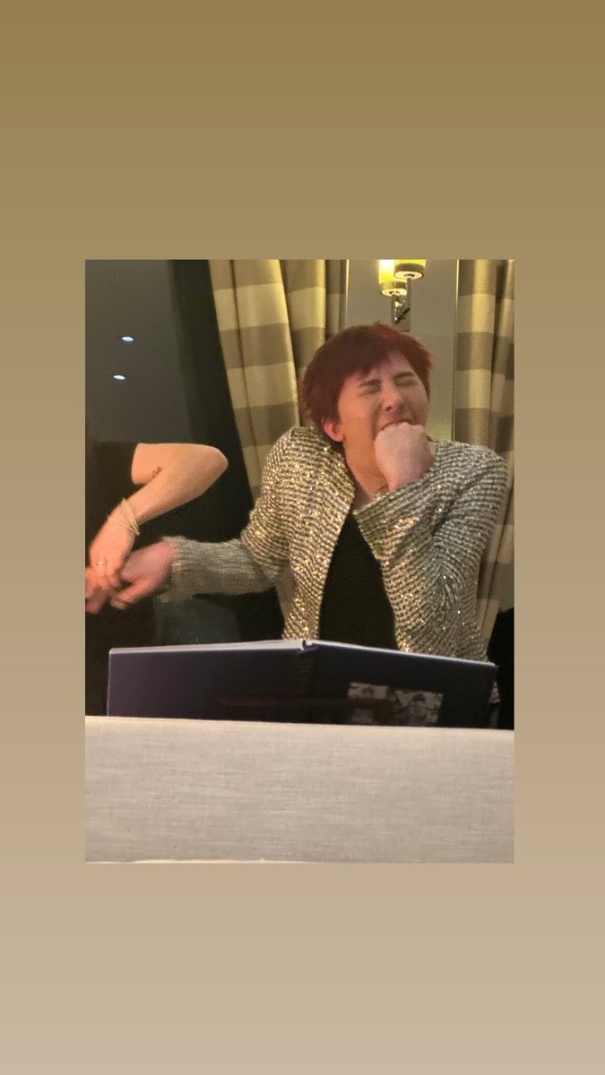 bigbangmvipfam's tweet photo. 06112024 8lo8lo8lowme Instagram Update pt3
Someone pls explain to me what is happening 😂

#GD #GDRAGON #GDRAGON2024 #POWER #GDRAGON_POWER #CHANEL https://t.co/5uYFQ1ic21