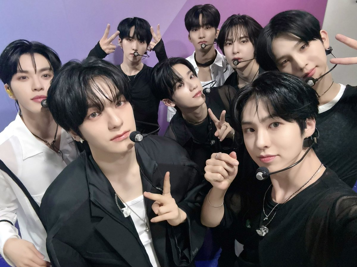 EPEX Official tweet media