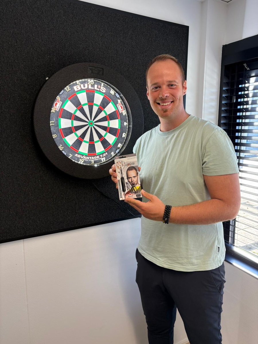 Bull's Darts NL tweet media