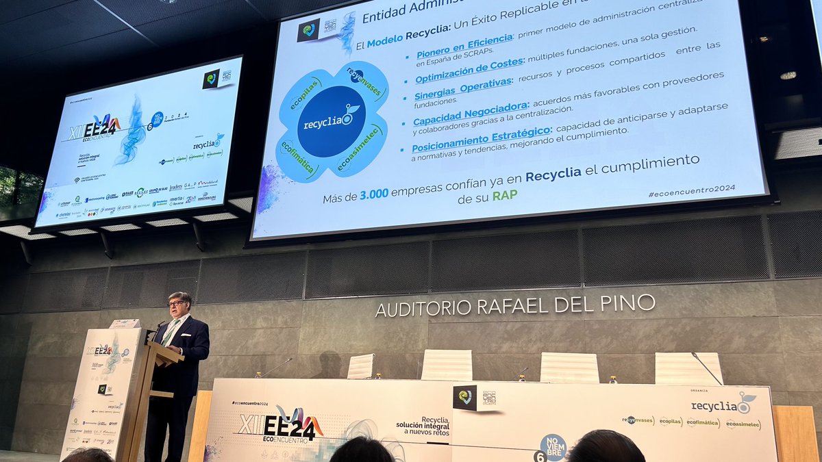 recyclia's tweet image. Presentación de resultados anuales de Recyclia y Fundaciones, a cargo de nuestro consejero delegado. En cantidades totales y solicitudes de  recogidas hemos crecido un 22 por ciento. #ecoencuentro2024