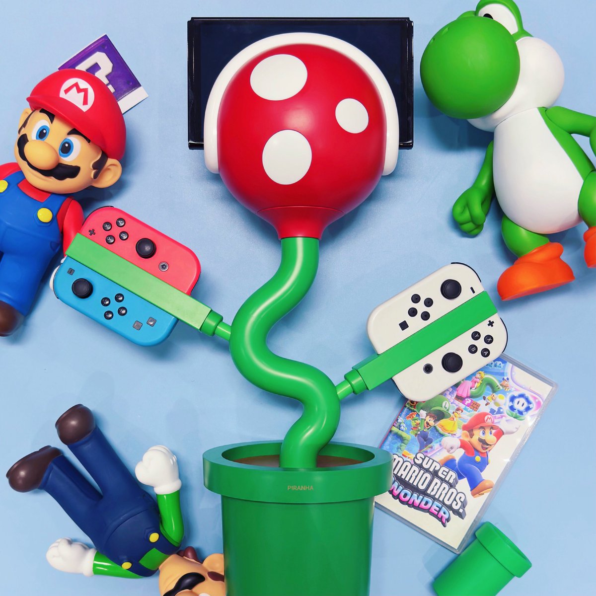 POWKONGkong's tweet photo. 😆Do you want this cute thing?
😎It will be so cool in your home!
😉Coming soon, stay tuned!
#powkong #Piranha #switch #nintendo #supermario #supermariobros #desksetup #setup #setupinspo https://t.co/CQNCz09FU4