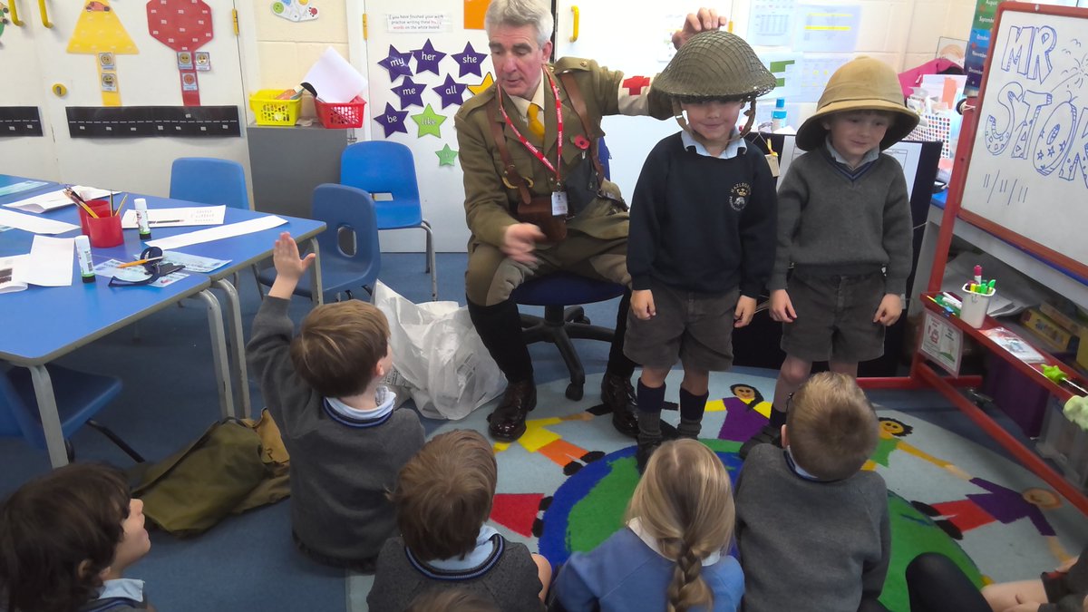 Hands on History with Mr Stok. Year 1 are learning all about The Great War and what Remembrance means. #HazlegrovePreprep #HazlegroveYear1 #HazlegroveHistory