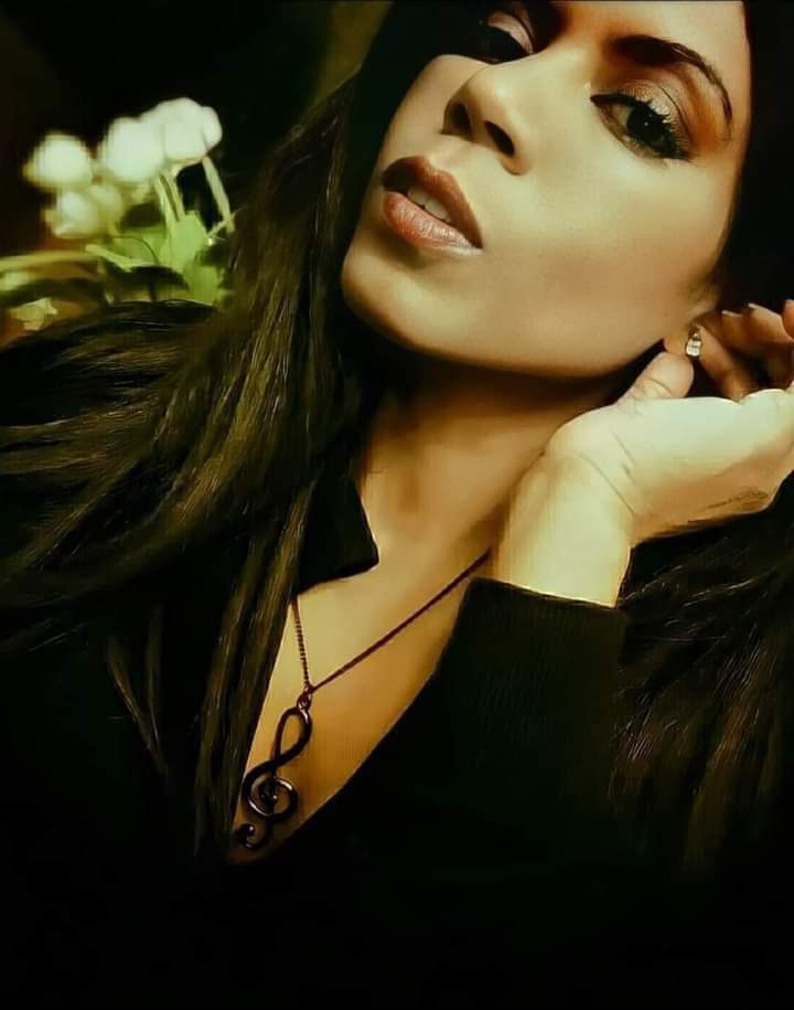 the1flowerchild's tweet image. Keep the faith 💛 Keep your head up. 
You see, war is not the answer
For only love can conquer hate
You know we&apos;ve got to find a way
To bring some lovin&apos; here today. 
#MarvinGaye 
#USElection2024
#lovewins2024