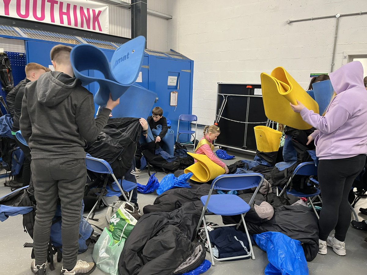 BraeviewG's tweet photo. Day 2 prep for our exciting expeditions @LochEilCentre @BraeviewAcademy #DundeeLearning #wearebraeview https://t.co/s5C2RR7Bh8