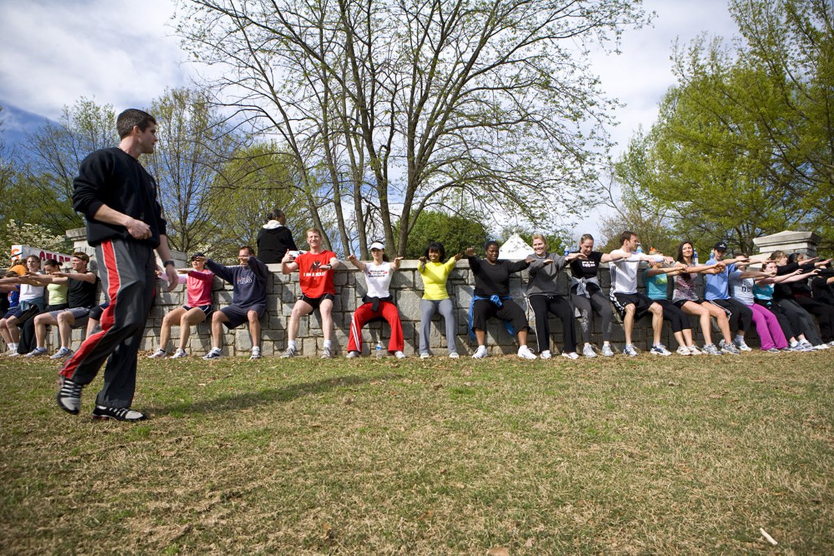 coreyritter's tweet image. I’ve had many clients lose over 50 pounds—and keep it off—just by WALKING.

Action sparks motivation. Start moving, and watch your drive grow with every step forward. A simple 30-minute power walk each day can be life-changing. Try walking fast for 2 minutes, then slow for 1…