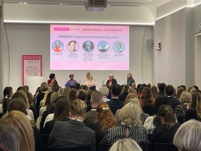 POWERful Women (@_pfwomen) on Twitter photo 'From 2012 to 2022, Canada increased their women representation in mining from 3% to 31.7%, largely driven by investorsā, which highlights the importance of wider industry initiatives - Dr Stacy Hope <a href="/WIM_UK/">Women in Mining UK</a>
#PfWConf 'From 2012 to 2022, Canada increased their women representation in mining from 3% to 31.7%, largely driven by investorsā, which highlights the importance of wider industry initiatives - Dr Stacy Hope <a href="/WIM_UK/">Women in Mining UK</a>
#PfWConf