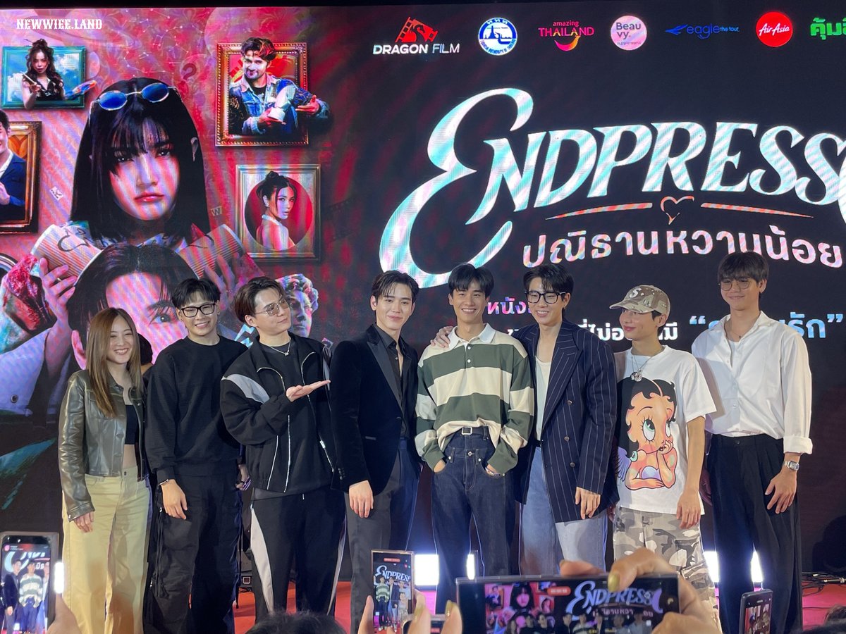 newwieeland_FC's tweet photo. ขอบคุณ @Tawan_V @off_tumcial @AtthaphanP @kristtps @stjinx_maya @ssingss @happyalicetsoi ที่มาให้กำลังใจนิววี่วันนี้นะคับ 🥰💗✨️
ENDPRESSO GALA PREMIERE 
#Endpressoปณิธานหวานน้อย https://t.co/7s9uwfvSS2