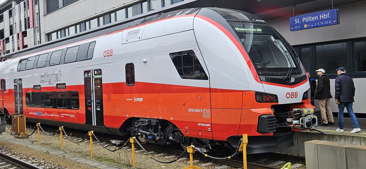 Klaus Garstenauer (@garstenauerk) on Twitter photo In St. Pölten gibt's heute ganz frischen <a href="/unsereOEBB/">ÖBB</a> Cityjet. Mit <a href="/Austria2DS3/">Johanna Mikl-Leitner</a> , <a href="/UdoLandbauer/">Udo Landbauer</a> <a href="/ce_de77/">Christian Diewald</a> und <a href="/AndreasMattha/">Andreas Matthä</a> und #Bahnliebe In St. Pölten gibt's heute ganz frischen <a href="/unsereOEBB/">ÖBB</a> Cityjet. Mit <a href="/Austria2DS3/">Johanna Mikl-Leitner</a> , <a href="/UdoLandbauer/">Udo Landbauer</a> <a href="/ce_de77/">Christian Diewald</a> und <a href="/AndreasMattha/">Andreas Matthä</a> und #Bahnliebe