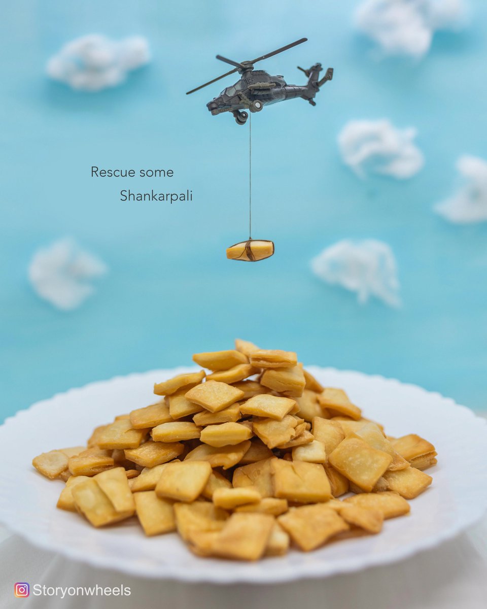 Storyonwheel's tweet photo. Happy diwali 
.
.
.
#diwali #faraal #chakli #shakkarpara #samosa #miniaturediwali #doll #stopmotion #miniature #miniaturephotography #dollphotogallery #dollphotography #stopmo #scalemodel #dolls #miniaturist #diecast  #toyphotography #food #indianfood https://t.co/0Dlt4HH9mu