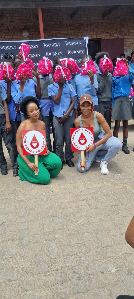 CandyMagidimisa's tweet photo. That  moment you realize you no longer have stage fright, yes God did it! 😊 🙌

I had so much fun spending time with the kids at our End Poverty School Compaign during our first handover reusable pads packs to underprivileged girls at Musenga Vhadzimu Primary School in Diepsloot.

No girlchild should miss school because of her period. Let's keep them in class, empowered and confident. 

#PeriodPoverty #EmpowerGirls #ReusablePads #PartnersForChange