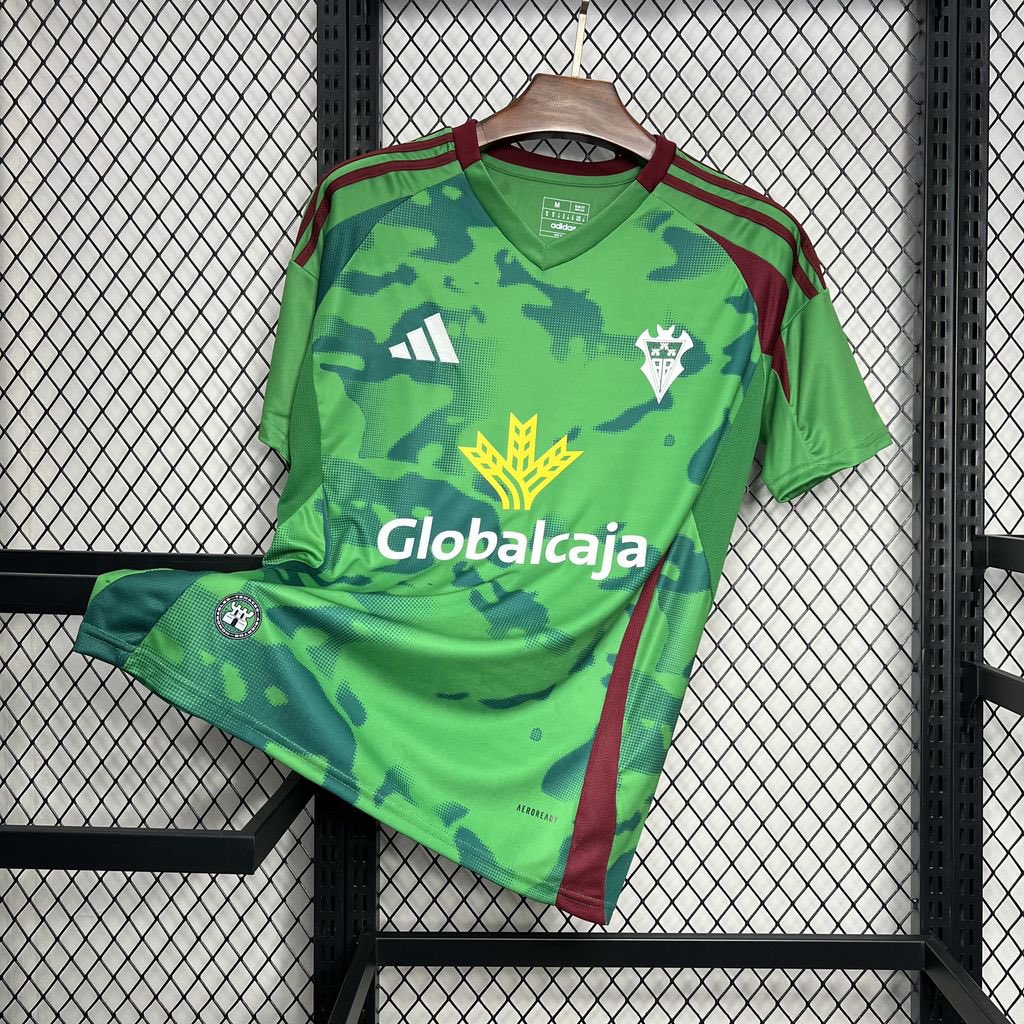 AlbaShirts's tweet photo. Las 3 equipaciones por 22€!!!
Entrega a mano en Albacete
Pedido en @albashiirts en ig
Talla de niños en la primera equipacion disponible
Stock limitado
Pide ya!!! https://t.co/8ksUcaynnB