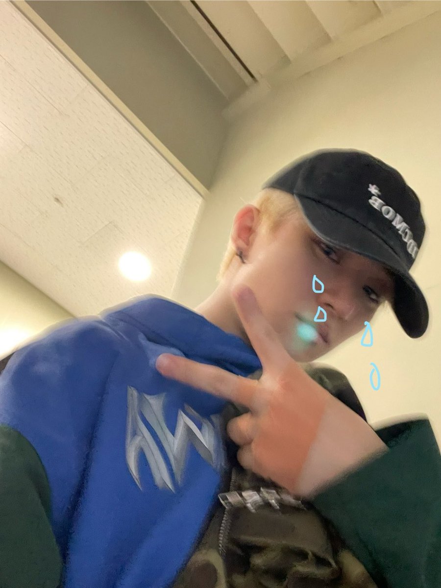 the_crewone_x tweet picture