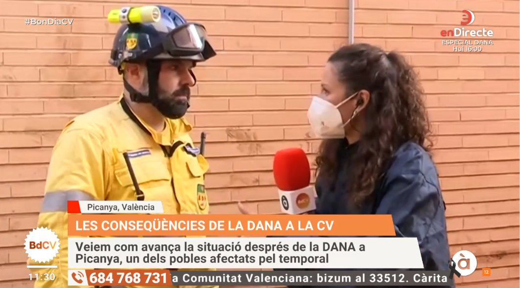 bonavespradacv's tweet photo. Els voluntaris de l'Agrupació de Defensa Forestal (ADF) de Catalunya s'han desplegat a #Picanya per a ajudar als afectats per la DANA. Estos efectius treballen per treure l'aigua dels garatges.
@apunt_media https://t.co/CY5MfwLUiW