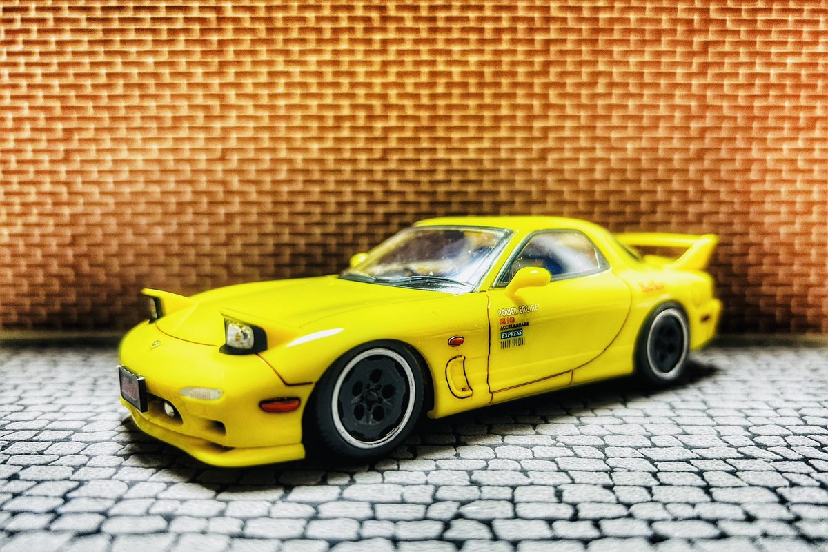 love_like_aloha's tweet photo. 今日も1日お疲れ様です☕️
物撮り
THE⭐︎SNAPKIT
#ザスナップキット
#楽プラ
#頭文字D
#initial_d
#fd3s https://t.co/ek2x8Y9VOg