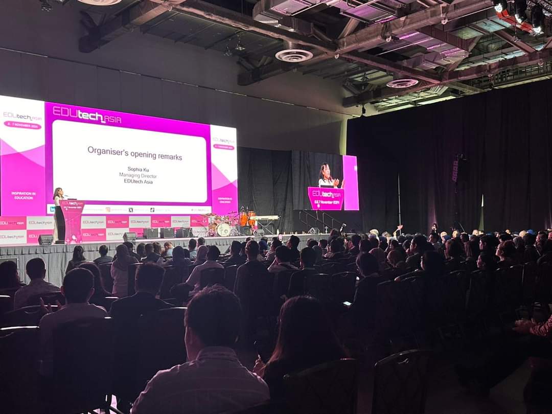 Rooban Arumugam (@roobanarumugam) on Twitter photo Day 1 went well at <a href="/edutech_asia/">EDUtech Asia - Asia's Festival of Education</a>! Mind-blowing experience with so much new knowledge, innovative products, and incredible showcases. Every single thing was unique and inspiring! #EdutechAsia #Innovation #learning Day 1 went well at <a href="/edutech_asia/">EDUtech Asia - Asia's Festival of Education</a>! Mind-blowing experience with so much new knowledge, innovative products, and incredible showcases. Every single thing was unique and inspiring! #EdutechAsia #Innovation #learning