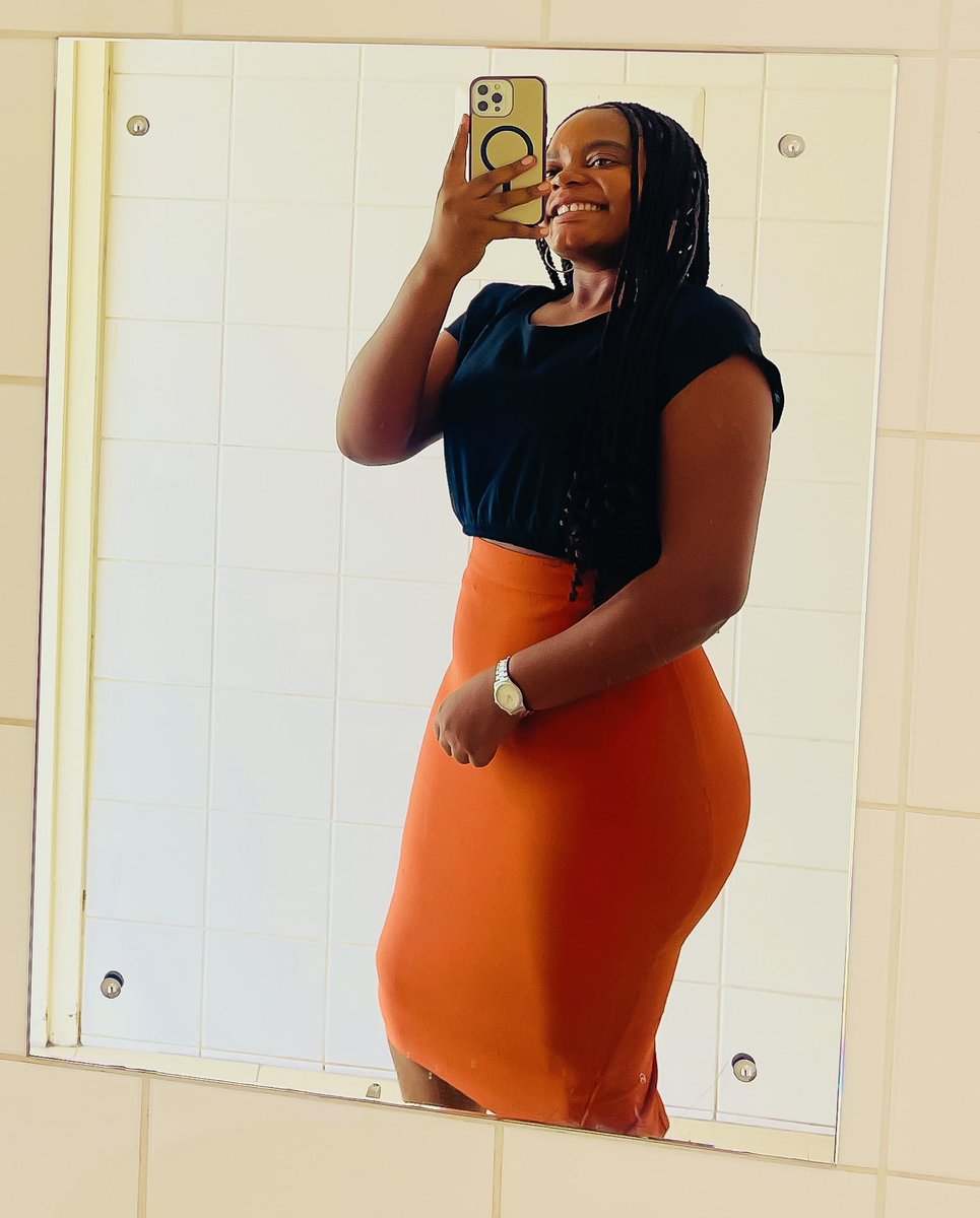 ——-Gwaanaka— tweet media