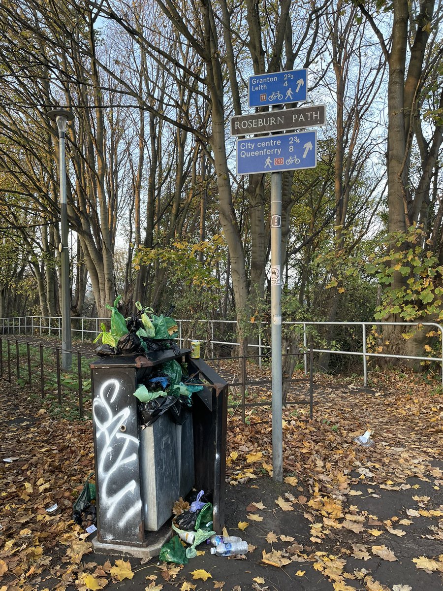 Looks like elected councillors <a href="/Edinburgh_CC/">The City of Edinburgh Council</a> are again neglecting to follow through on their empty promises of keeping #Edinburgh clean by reducing the times they empty the very few bins we have in the City! It appears the only way to get bins emptied is via 
<a href="/edinhelp/">Edinburgh Council Help</a> #litter