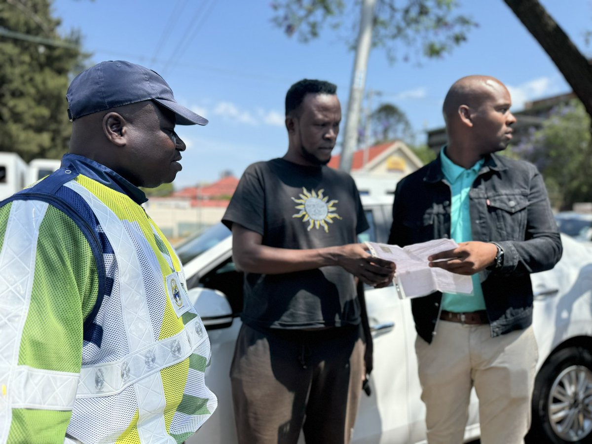 nasiphim's tweet photo. The Sunnyside bylaw operation was a team effort. It disconnected illegal water and electricity services. Over 100 rooms were unlawfully built on this City-owned land, which was initially a crèche and expanded into a settlement housing over 500. @CityTshwane @TMPDSafety 
#ReASpana https://t.co/CqBo7Q74gT