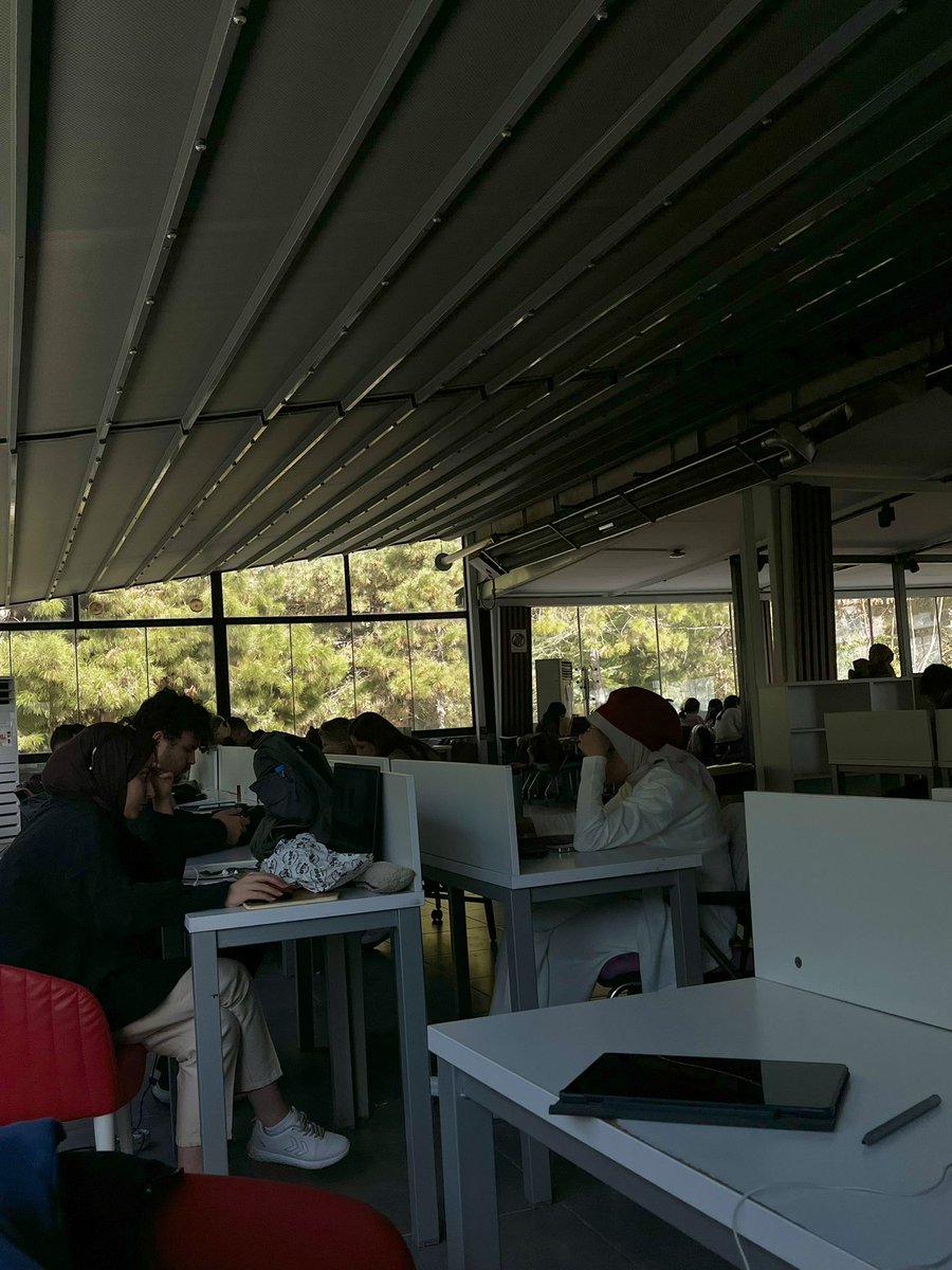 yildizdaki en safe cafe burasidir mesela