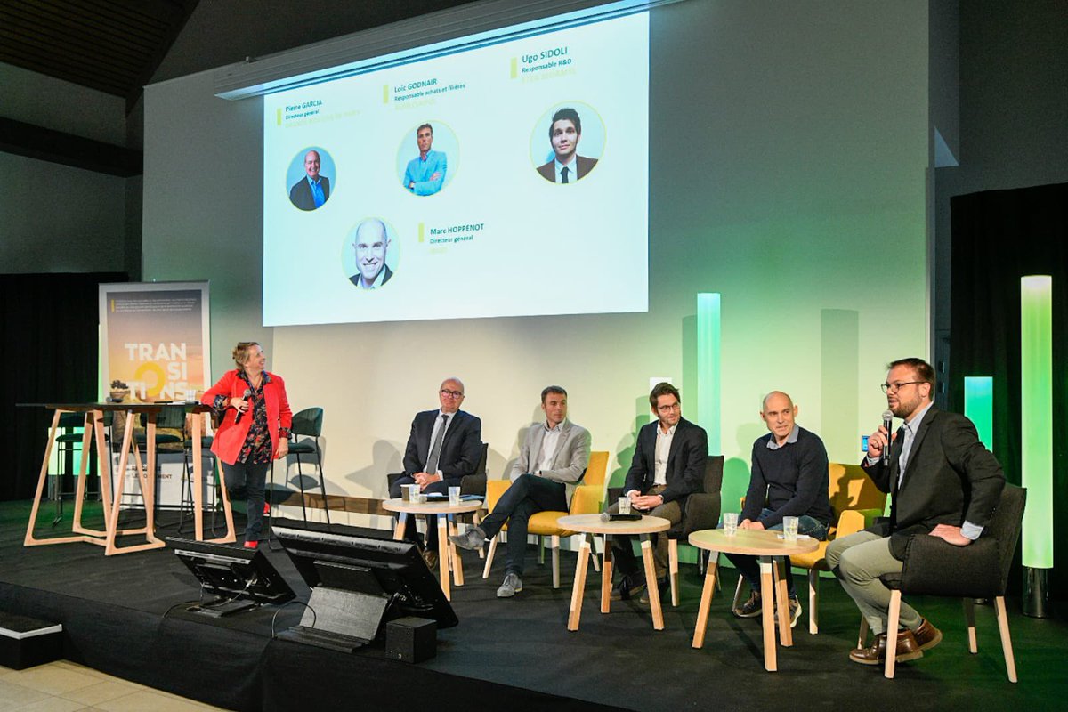 VIVESCIA tweet media