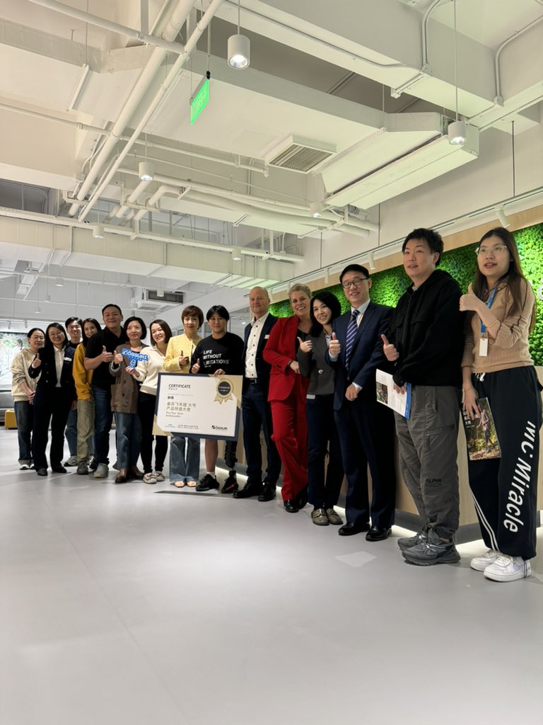 The launch of the 10th edition of the prosthetic foot from <a href="/OssurCorp/">Össur</a> in China! Amazing to see how much this technology and innovation improves the daily life for people all over the world! Inspiring to meet the new @Ossur Ambassador Liu Meng!